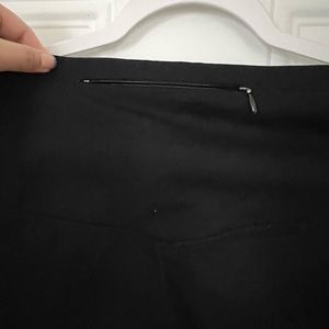 Black fabletics leggings